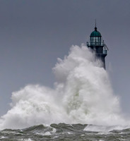 Minot LightHouse Splash, Scituate, MA